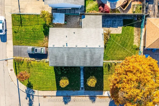 Additional property image - 44 CAPILANO Dr