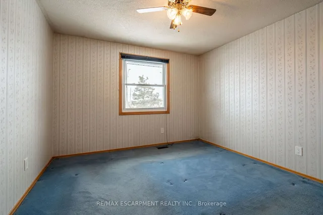 Additional property image - 44 CAPILANO Dr