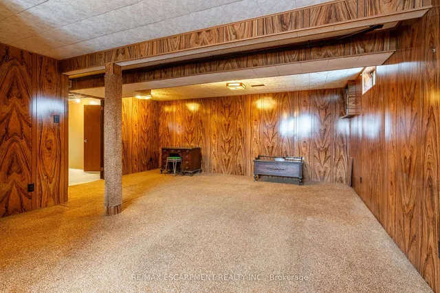 Additional property image - 44 CAPILANO Dr