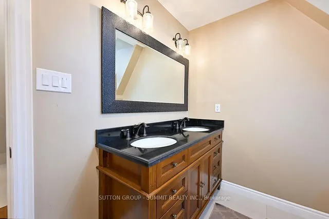 Additional property image - 1229 Valens Rd
