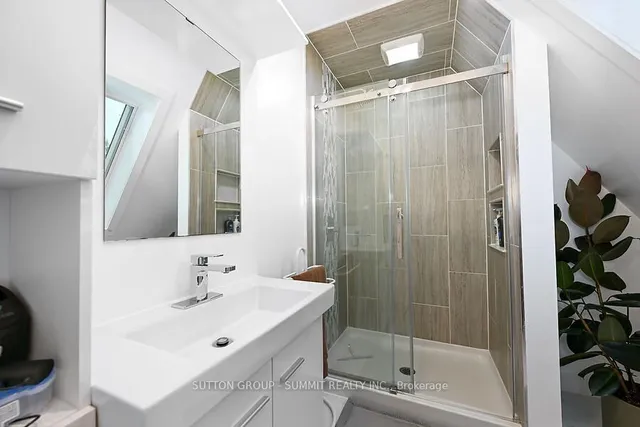 Additional property image - 1229 Valens Rd
