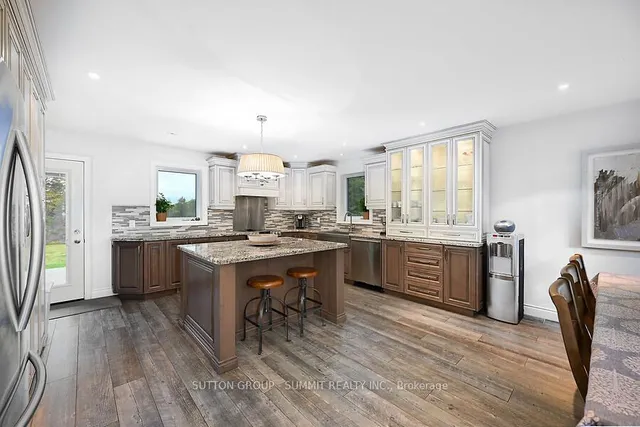 Additional property image - 1229 Valens Rd