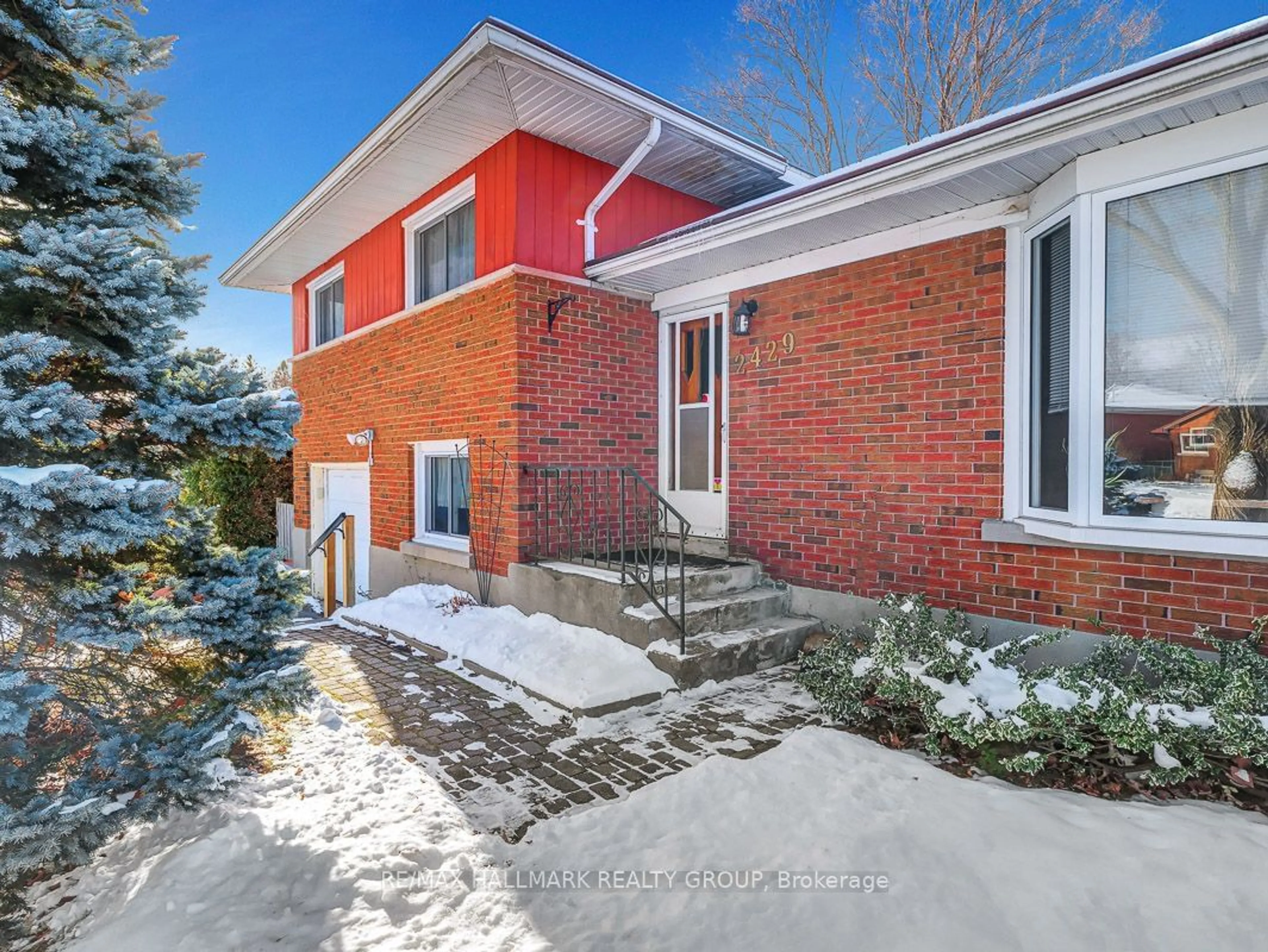 Home with brick exterior material, street for 2429 Sudbury Ave, Parkway Park - Queensway Terrace S and Area Ontario K2C 1L6