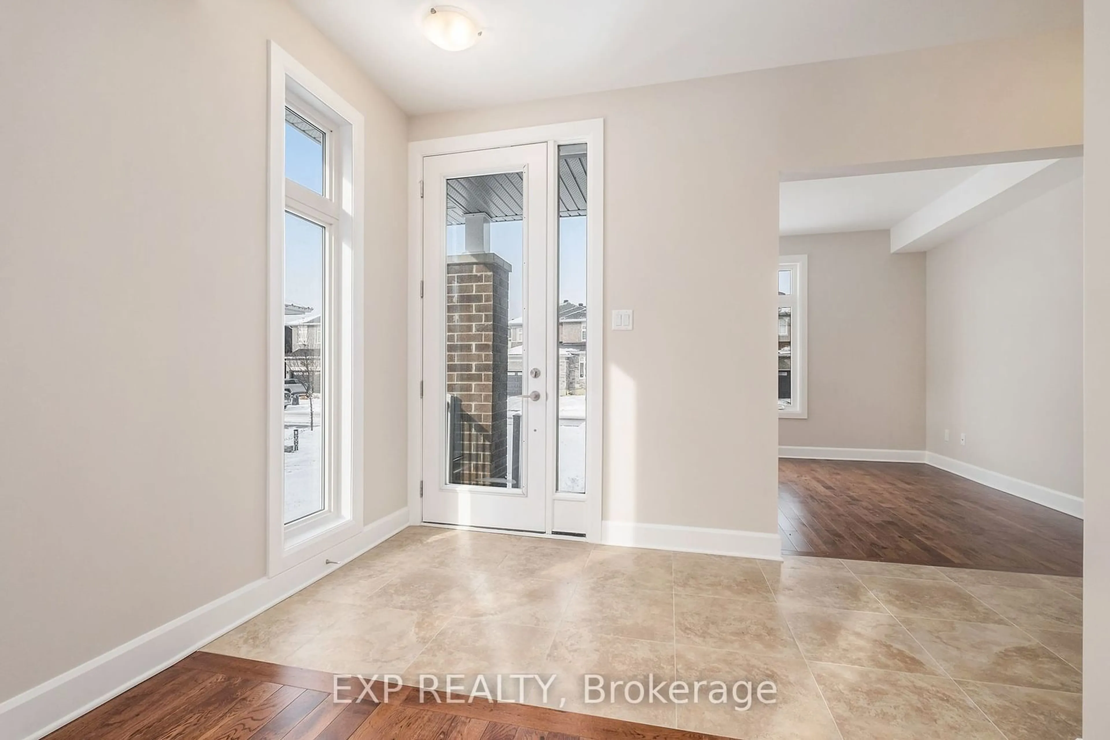 Indoor entryway for 76 Robertson Lane, Carleton Place Ontario K7C 0R5