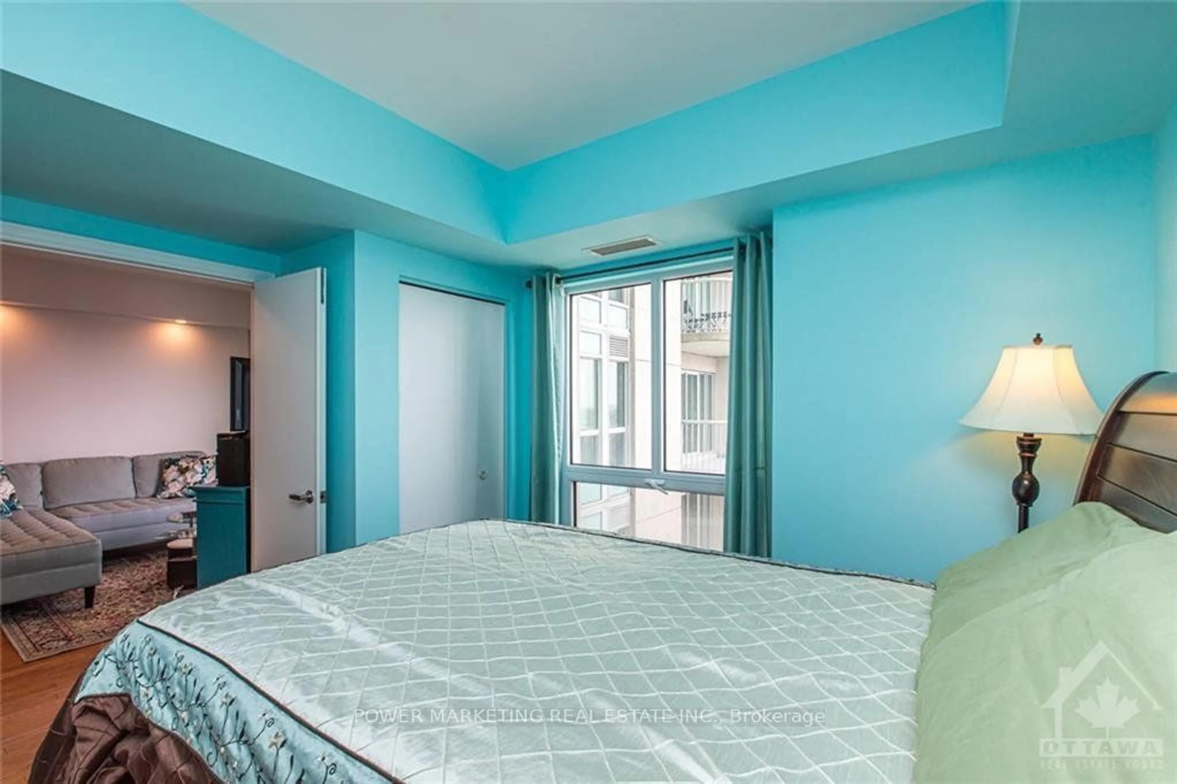 Bedroom with bed, unknown for 200 RIDEAU St #1510, Lower Town - Sandy Hill Ontario K1N 5Y1