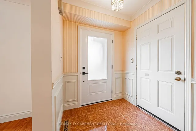 Additional property image - 105 WILSON St Unit 17
