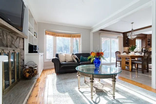 Additional property image - 12 LARKSPUR Cres