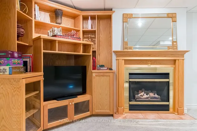 Additional property image - 12 LARKSPUR Cres