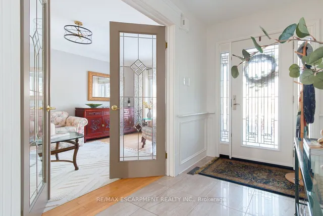 Additional property image - 12 LARKSPUR Cres