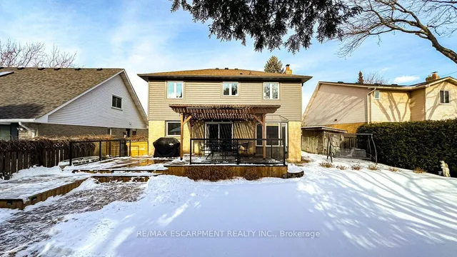 Additional property image - 12 LARKSPUR Cres
