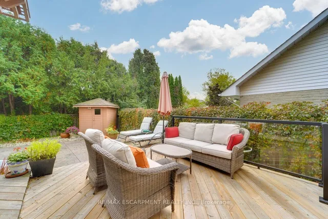 Additional property image - 12 LARKSPUR Cres