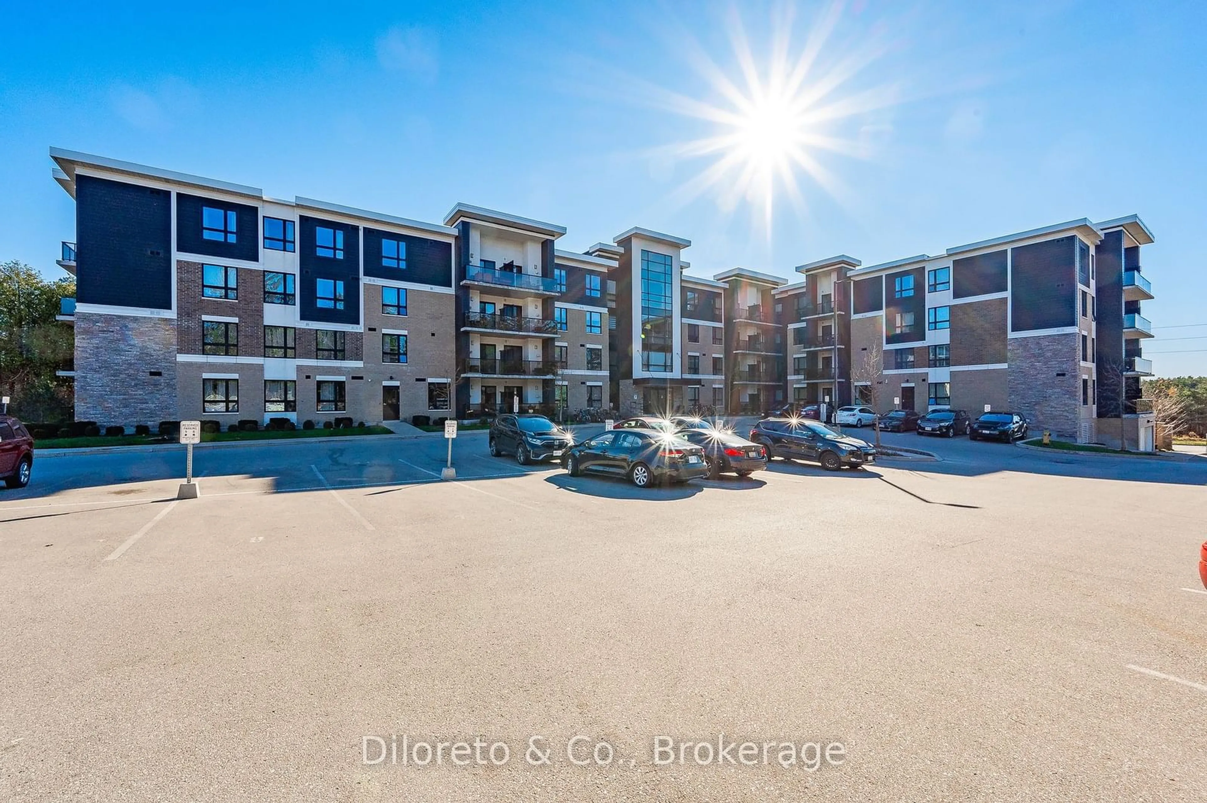 A pic from outside/outdoor area/front of a property/back of a property/a pic from drone, building for 1280 GORDON St #410, Guelph Ontario N1L 1H3