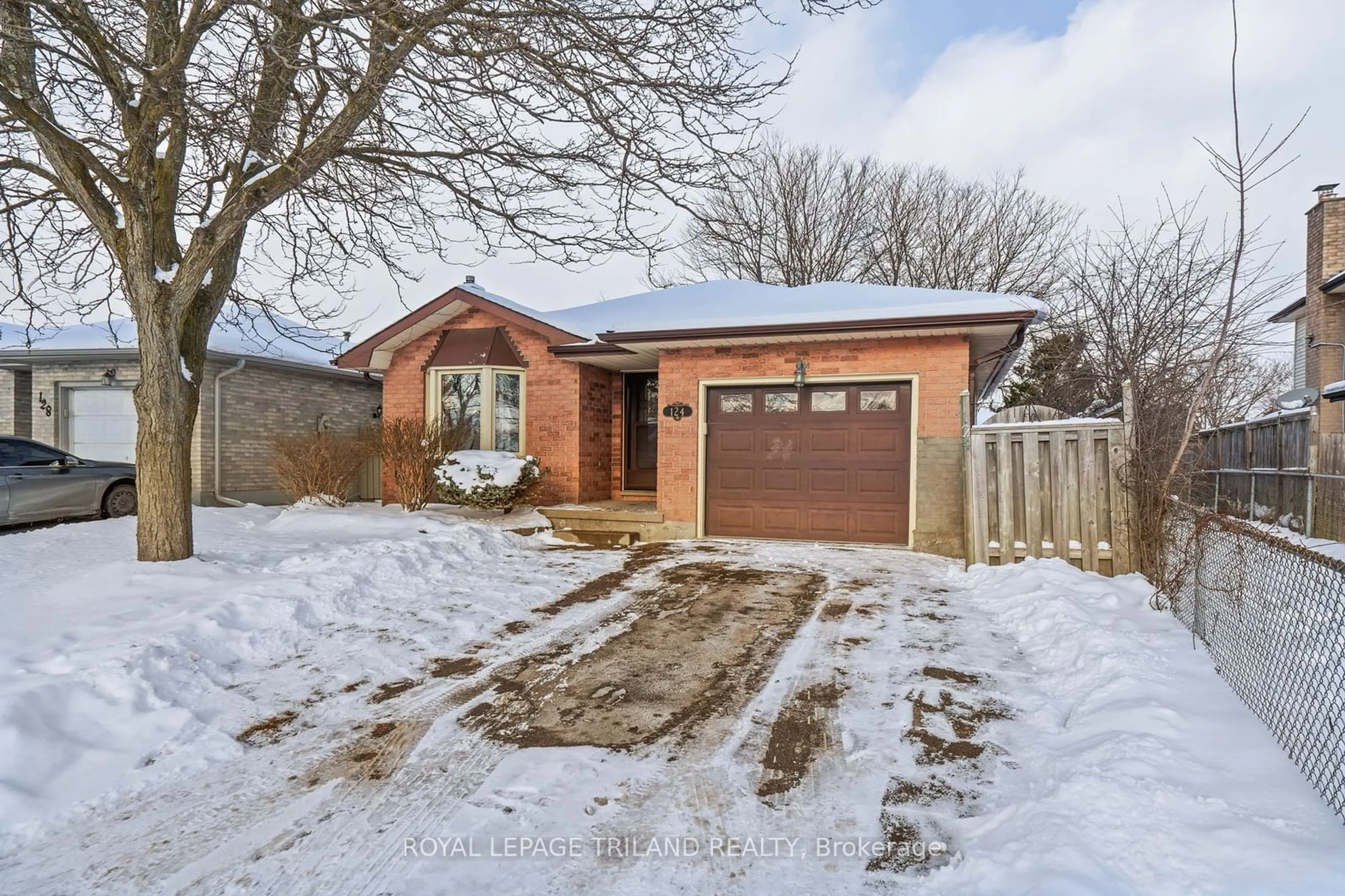 Home with brick exterior material, street for 124 Fairchild Cres, London Ontario N6E 3E8