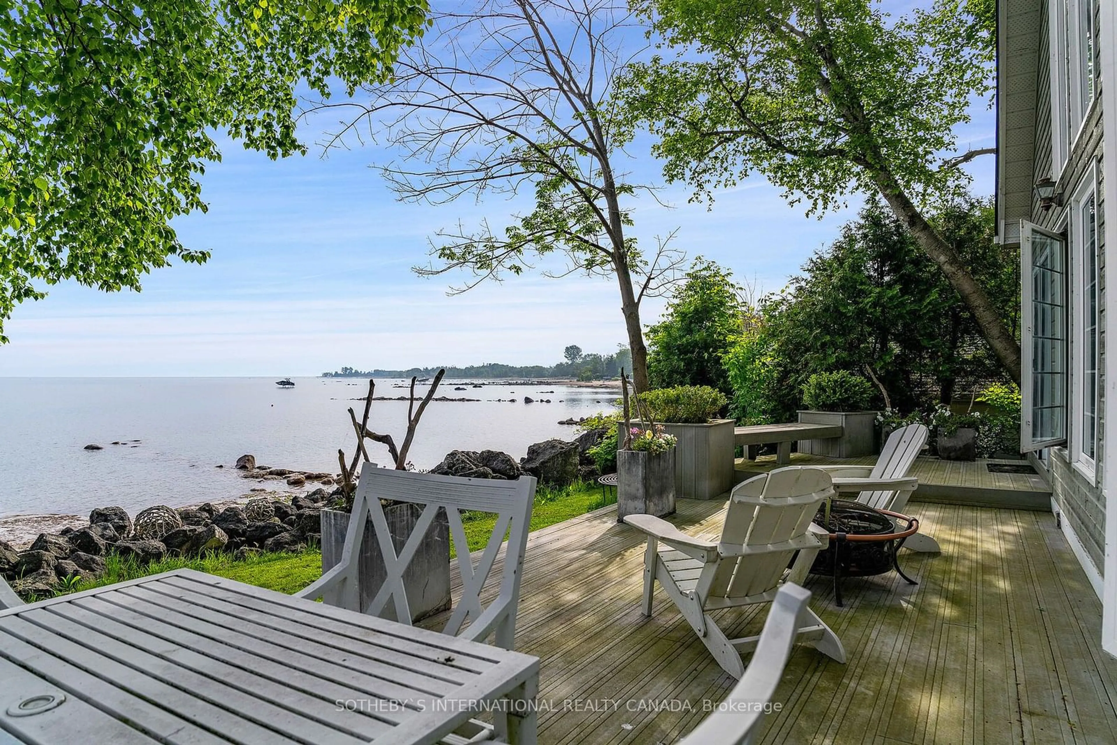 Patio, water/lake/river/ocean view for 209733 Highway 26, Blue Mountains Ontario L9Y 0M8