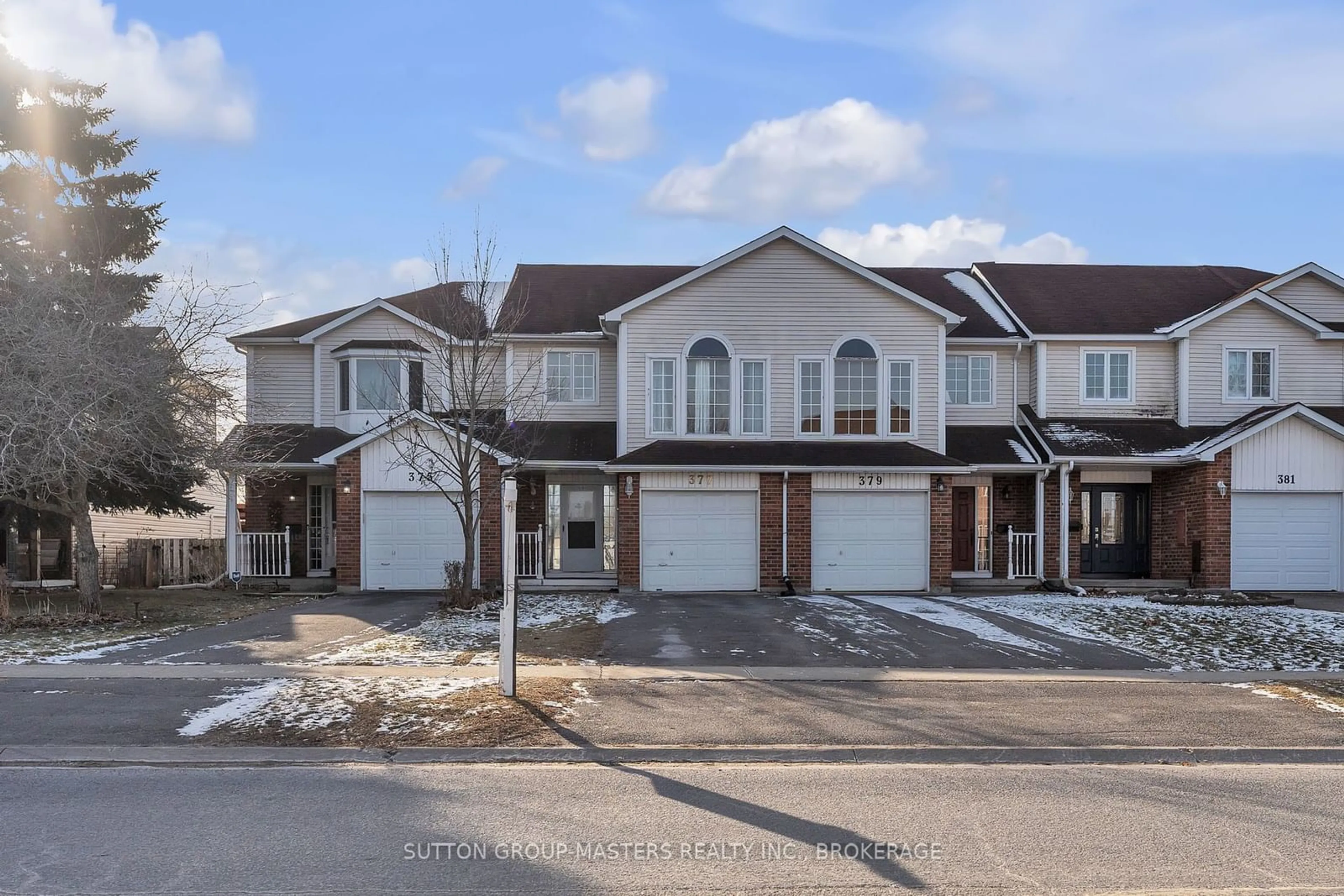 A pic from outside/outdoor area/front of a property/back of a property/a pic from drone, street for 377 Malabar Dr, Kingston Ontario K7M 8X1