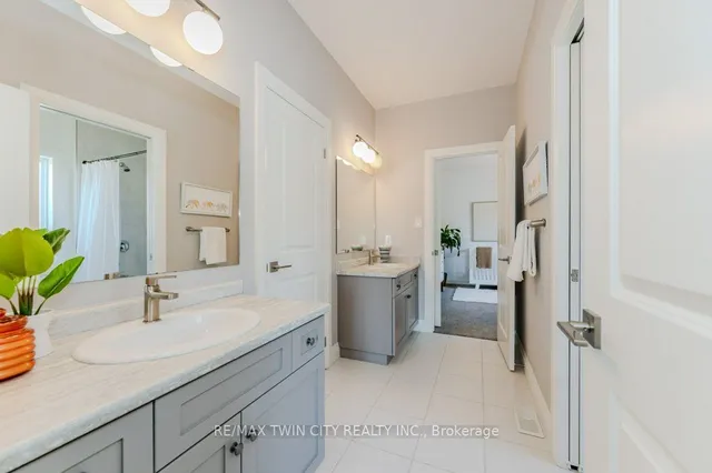 Additional property image - 904 DEER CREEK Crt