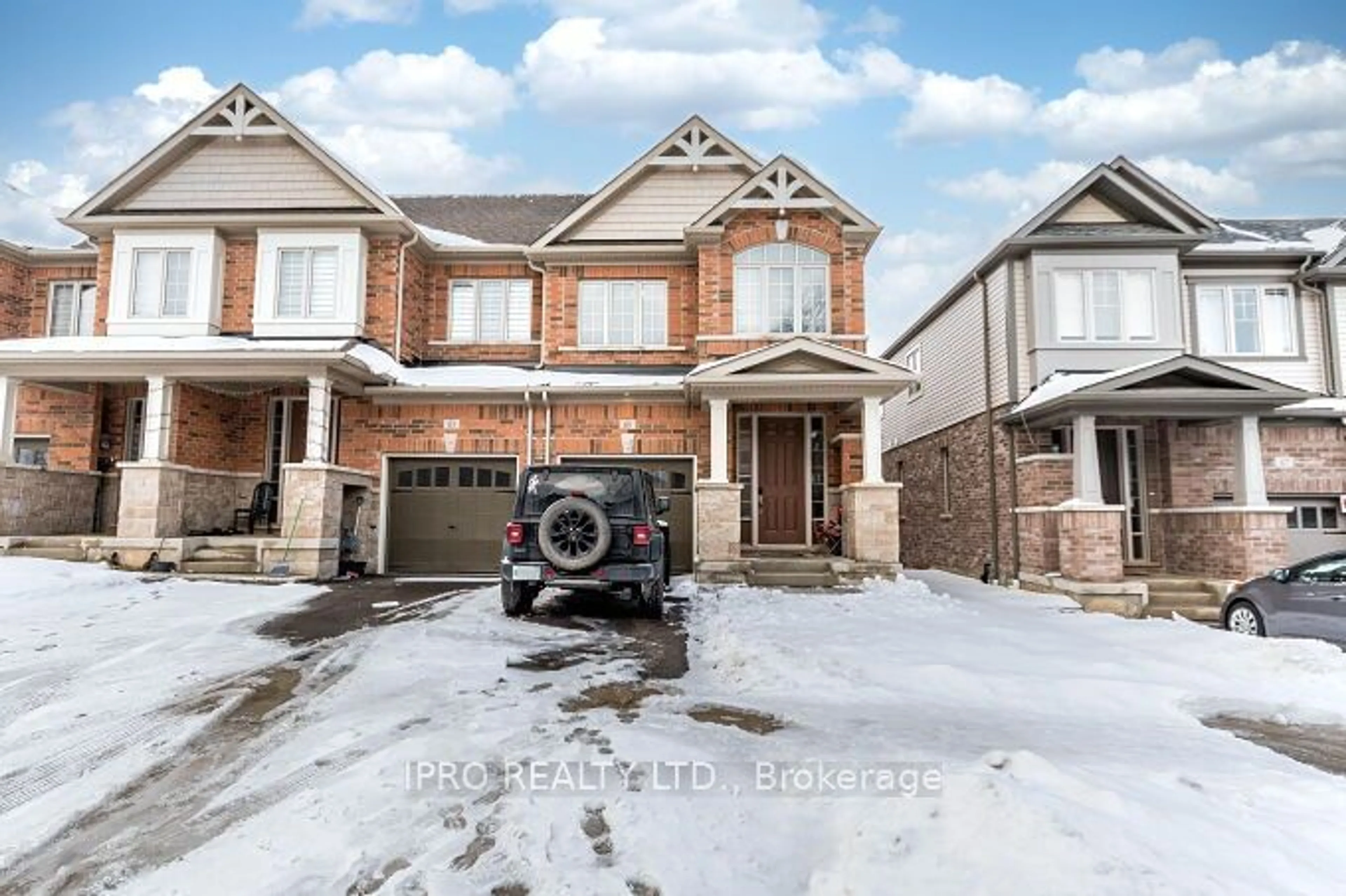 Home with brick exterior material, street for 85 Broadacre Dr, Kitchener Ontario N2R 0S5