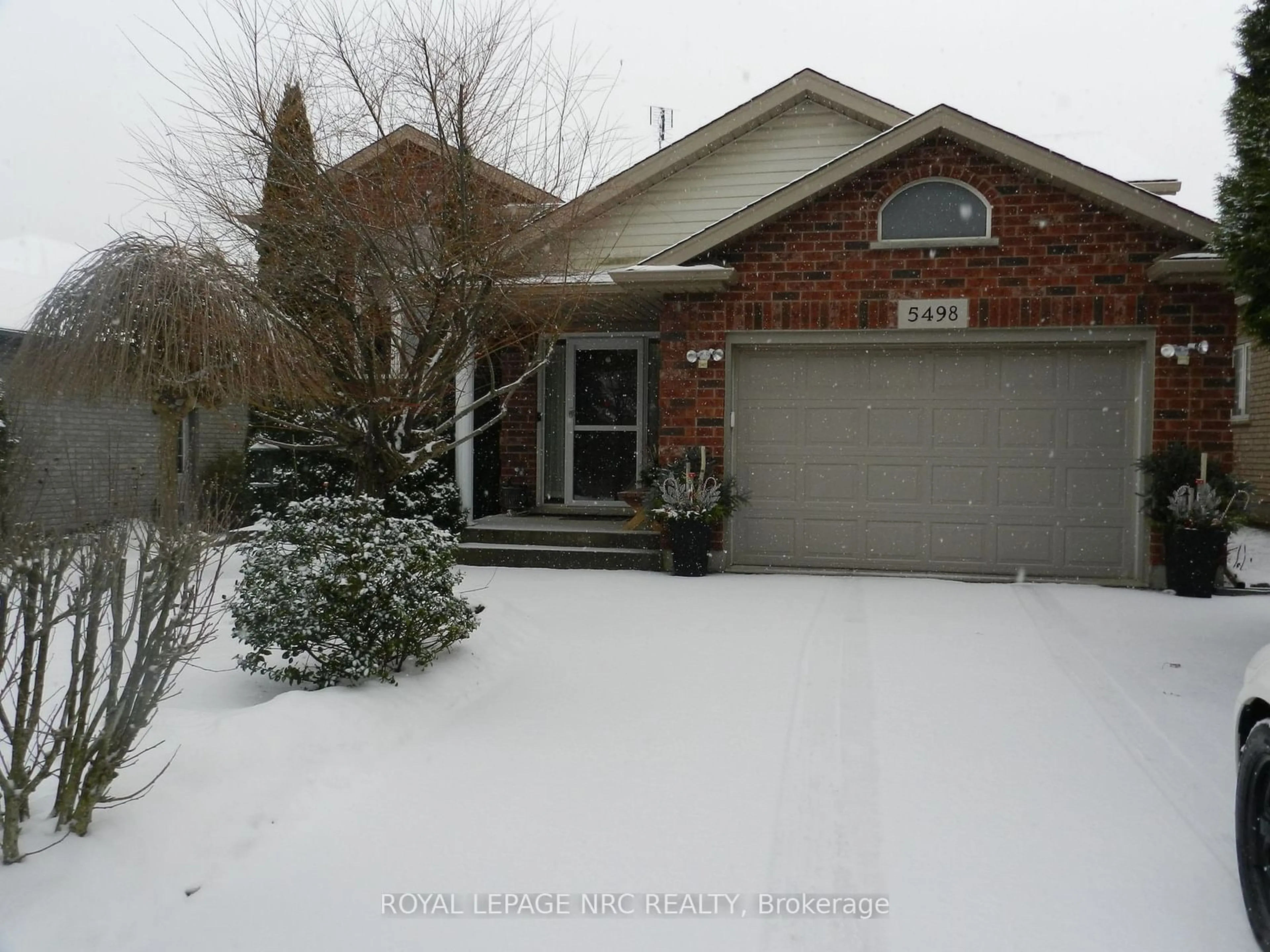 Unknown for 5498 Morning Glory Crt, Niagara Falls Ontario L2J 0A3