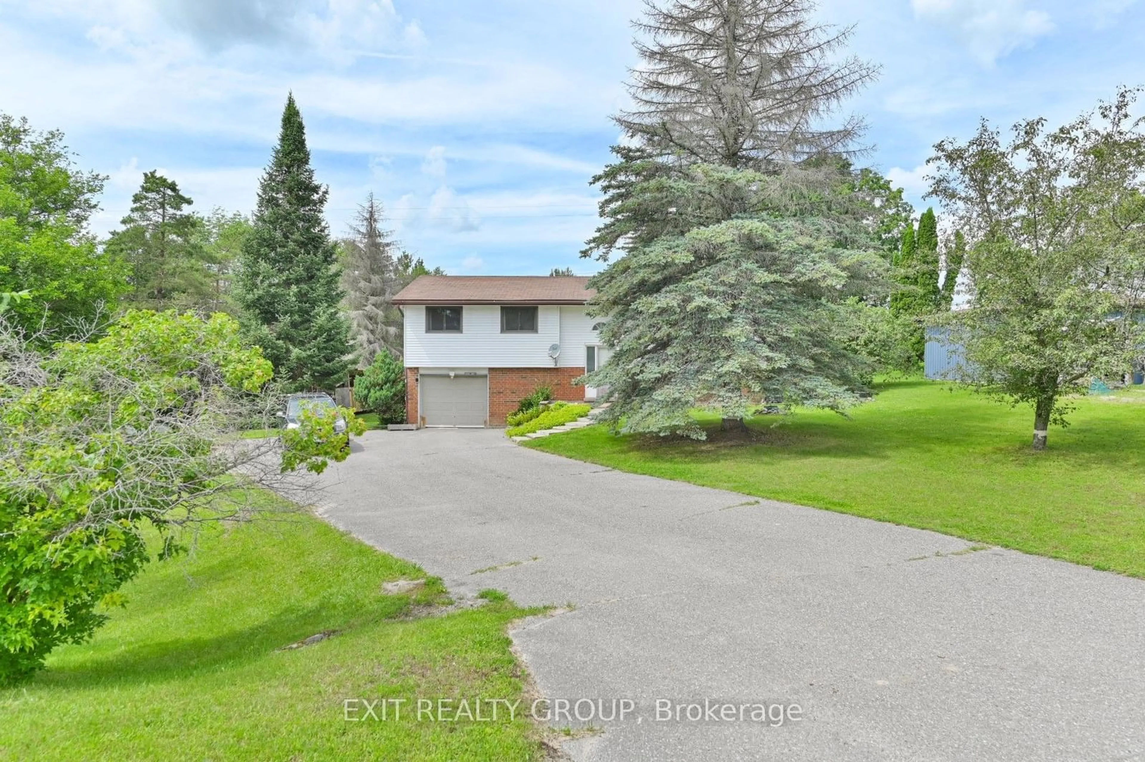 A pic from outside/outdoor area/front of a property/back of a property/a pic from drone, unknown for 18 Laver Cres, Trent Hills Ontario K0K 3K0