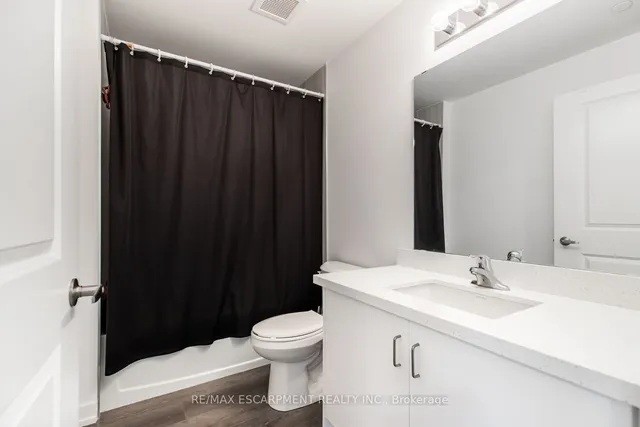 Additional property image - 470 Dundas St Unit 214