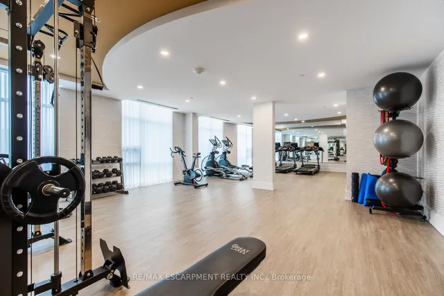 Additional property image - 470 Dundas St Unit 214
