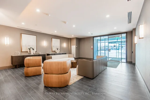 Additional property image - 470 Dundas St Unit 214