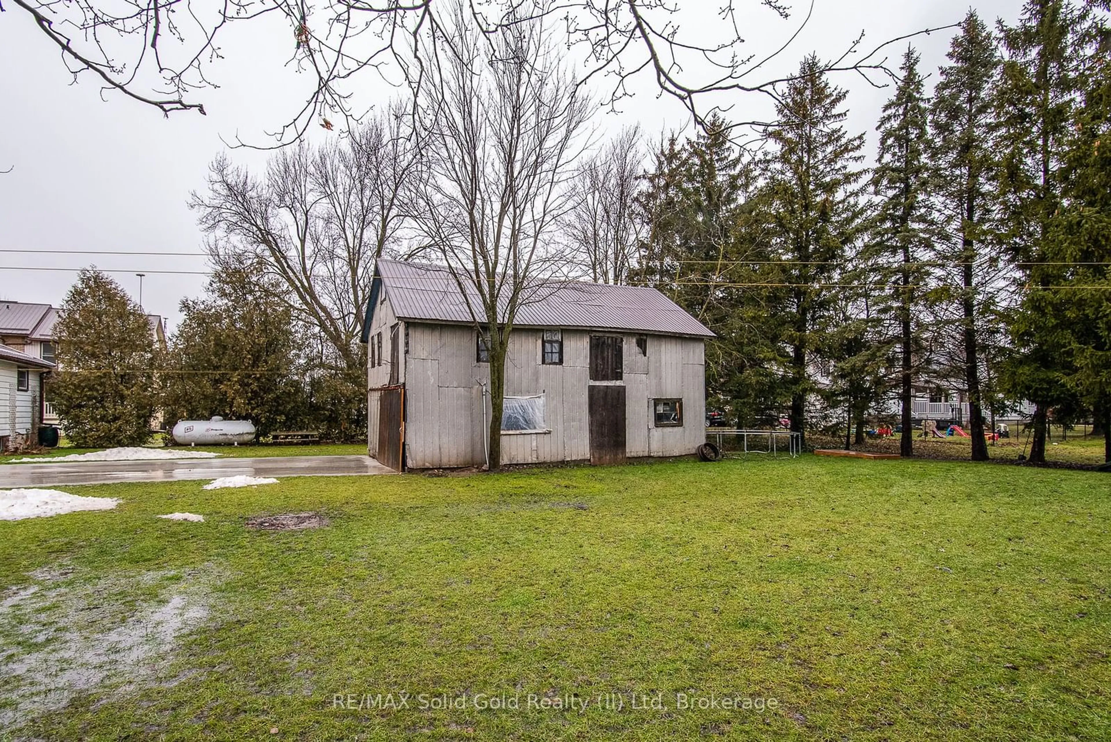 Shed for 4444 Perth Line 72 Line, Perth East Ontario N0K 1R0