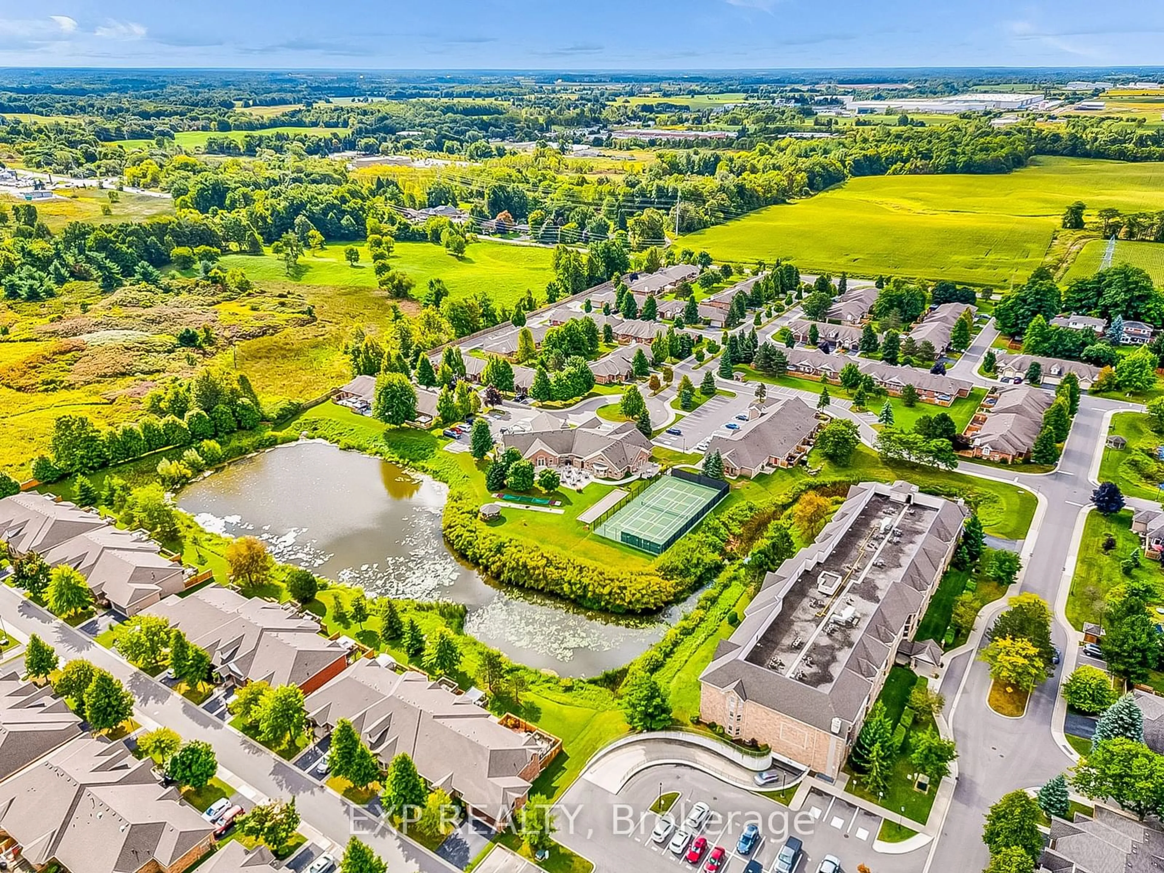 A pic from outside/outdoor area/front of a property/back of a property/a pic from drone, street for 52 Postoaks Dr #17, Hamilton Ontario L0R 1W0