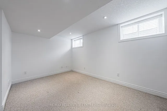 Additional image 8 of 524 Country Clair Pl