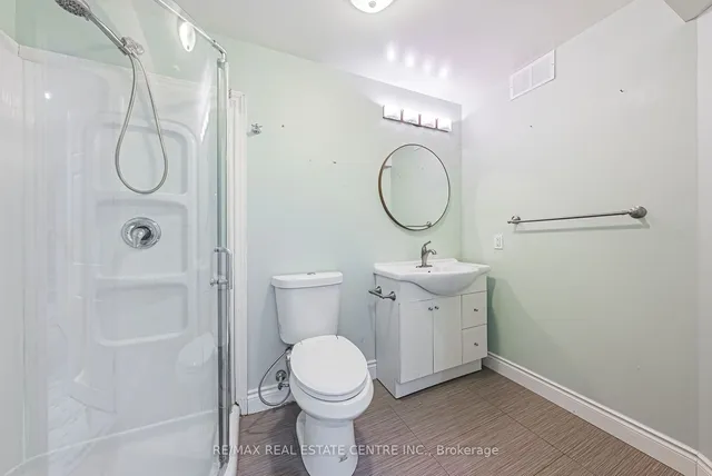 Additional image 7 of 524 Country Clair Pl