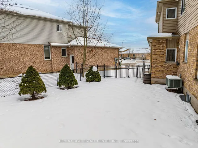 Additional image 4 of 524 Country Clair Pl