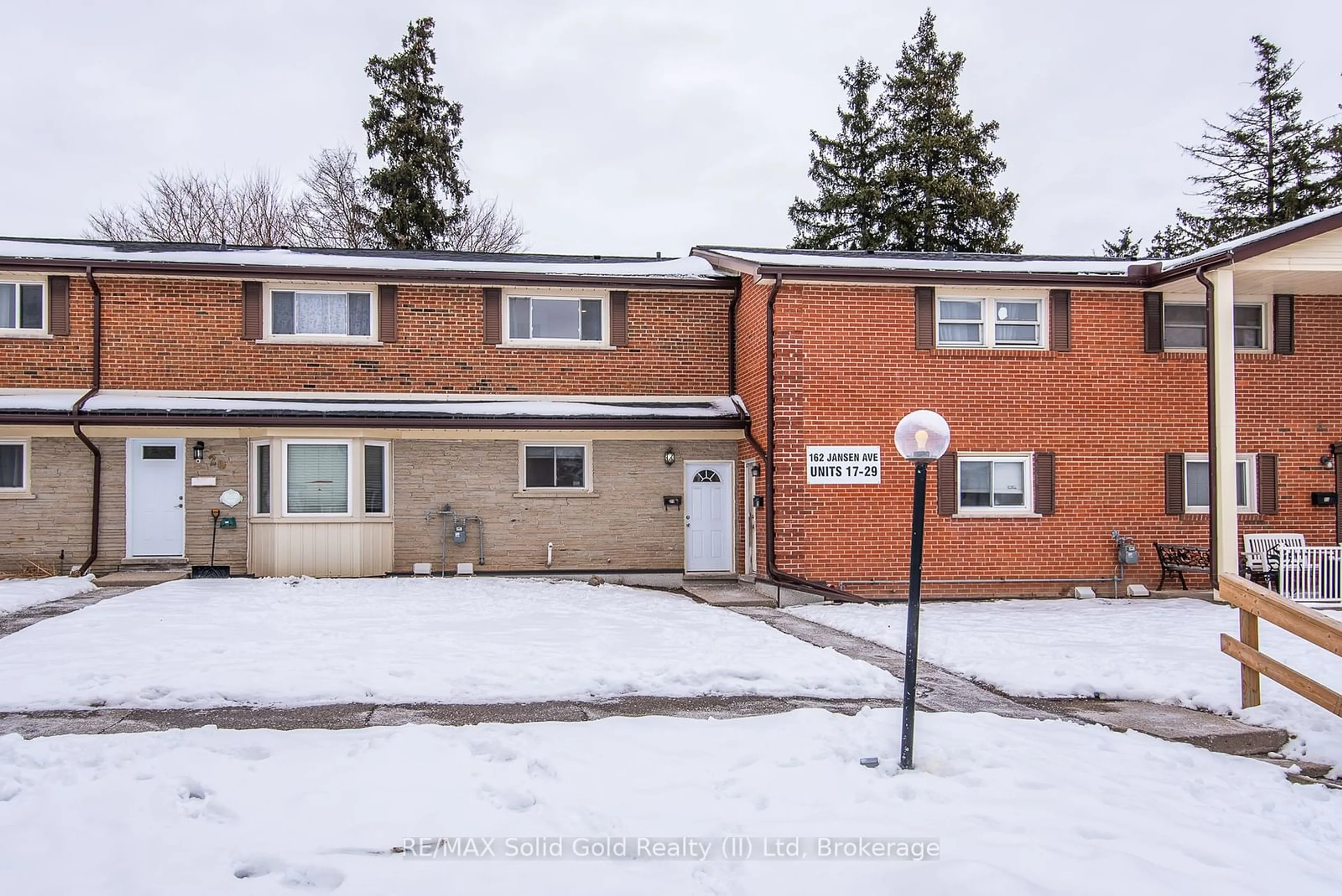 Unknown for 162 Jansen Ave #21, Kitchener Ontario N2A 2L7