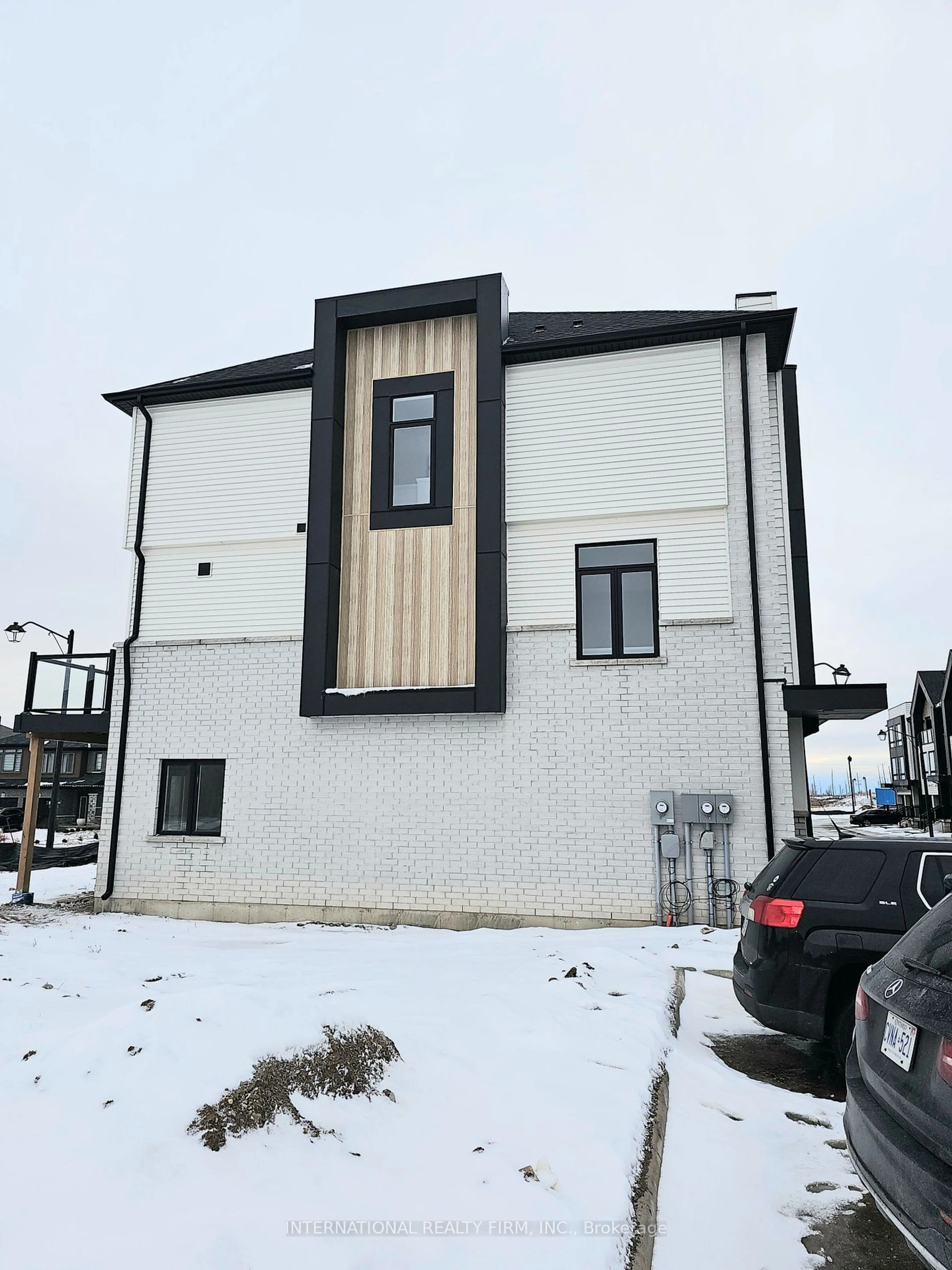 Home with brick exterior material, building for 55 Tom Brown Dr #101, Brant Ontario N3L 0N5