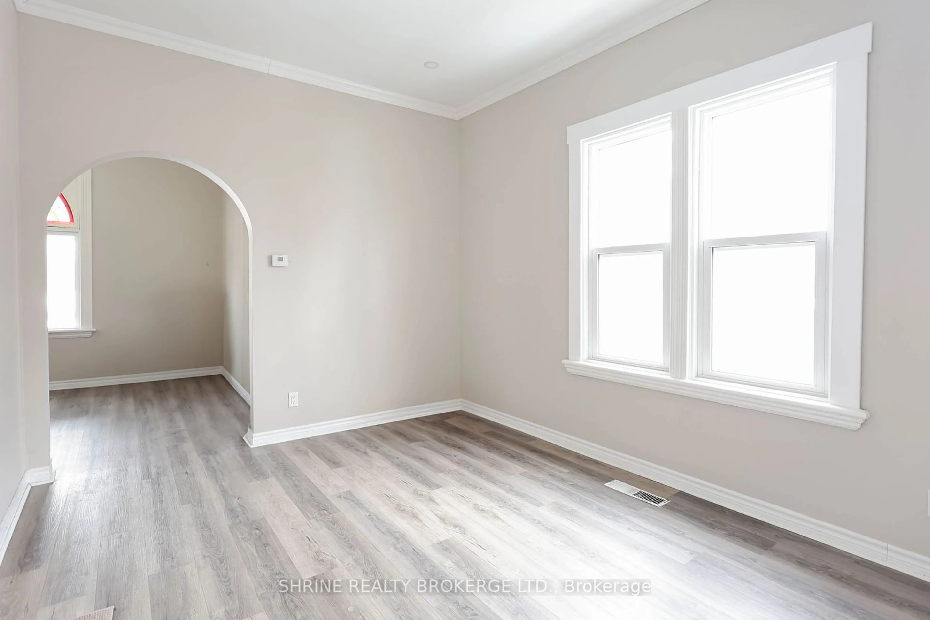 A pic of a room for 480 Quebec St, London Ontario N5W 3Y5