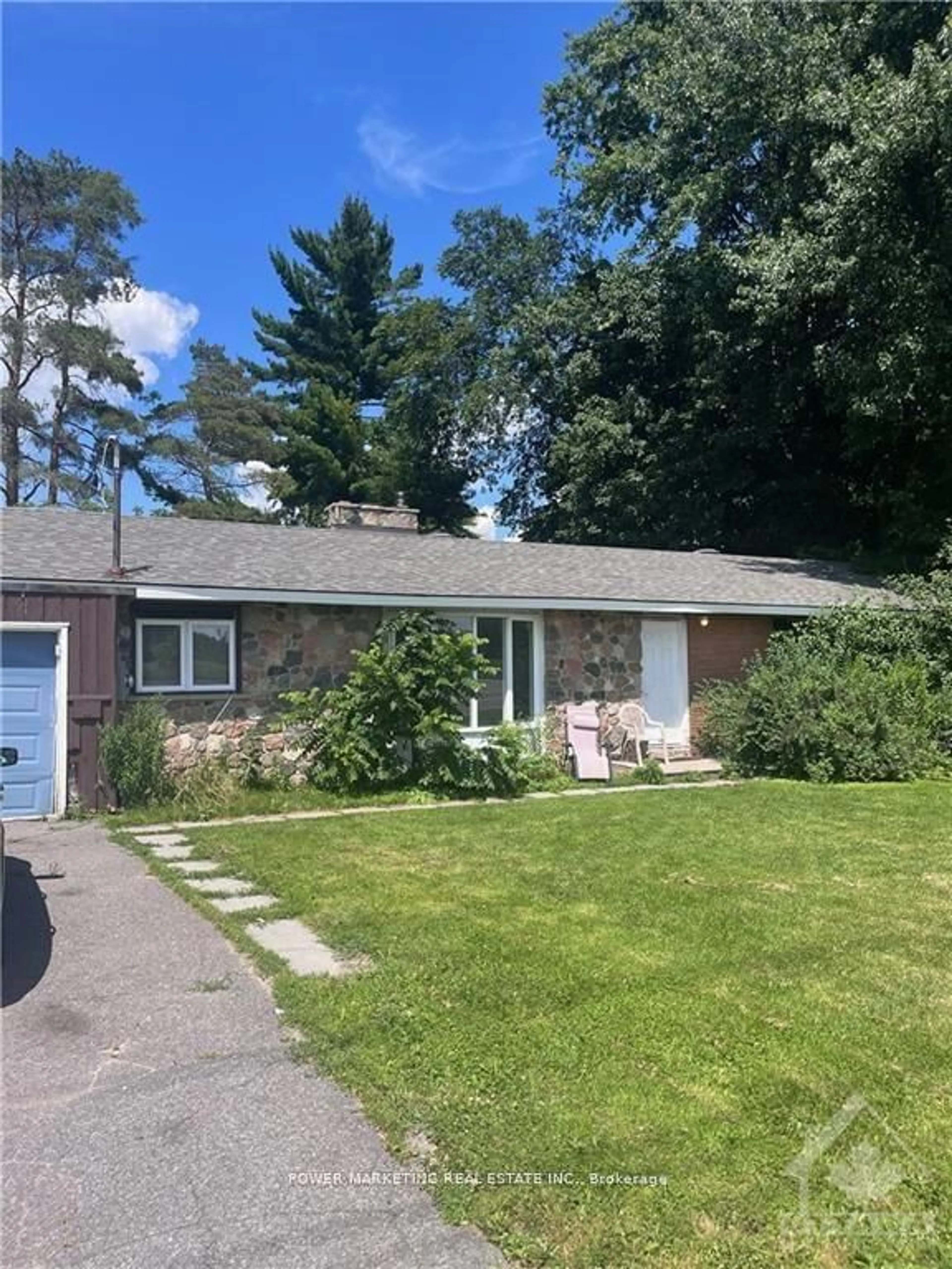 A pic from outside/outdoor area/front of a property/back of a property/a pic from drone, street for 3433 CARLING Ave, Crystal Bay - Rocky Point - Bayshore Ontario K2H 7V5