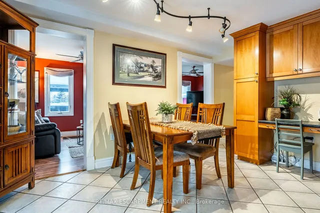 Additional property image - 1809 Brock Rd