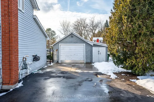 Additional property image - 1809 Brock Rd