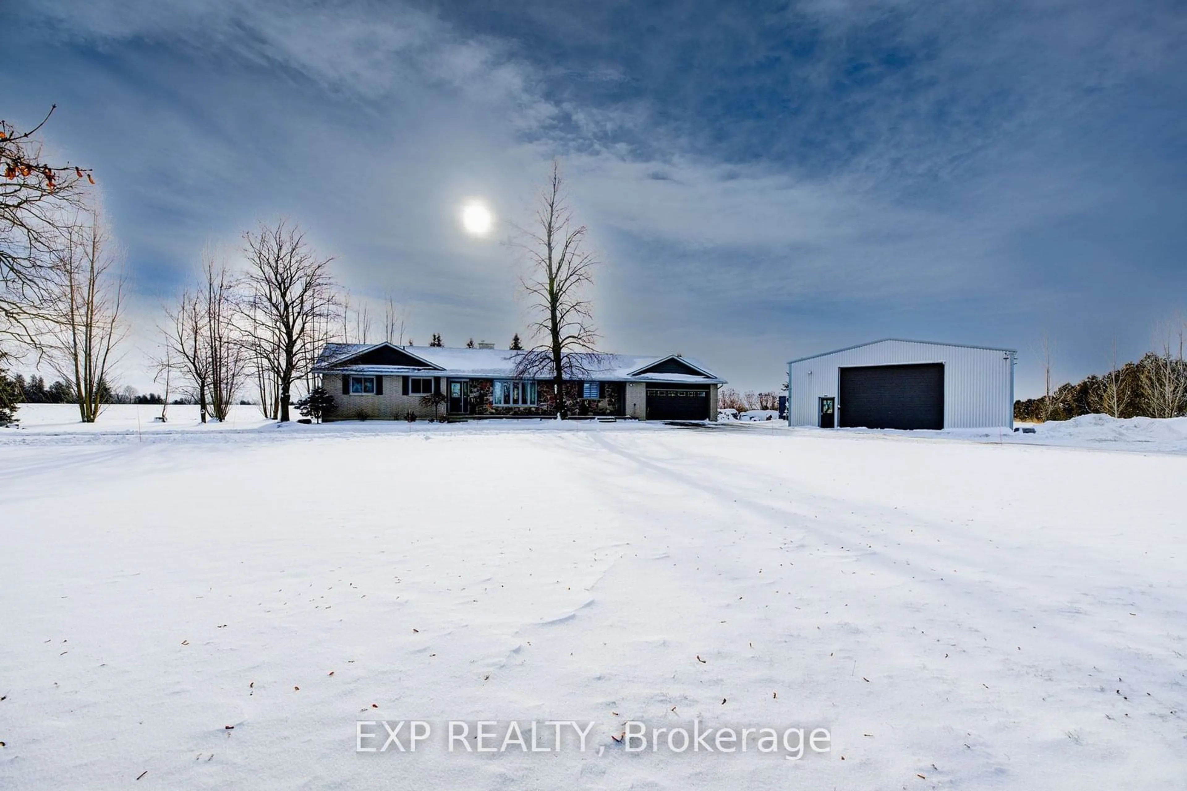 A pic from outside/outdoor area/front of a property/back of a property/a pic from drone, building for 7998 Wellington Rd 7 Rd, Mapleton Ontario N0G 2K0