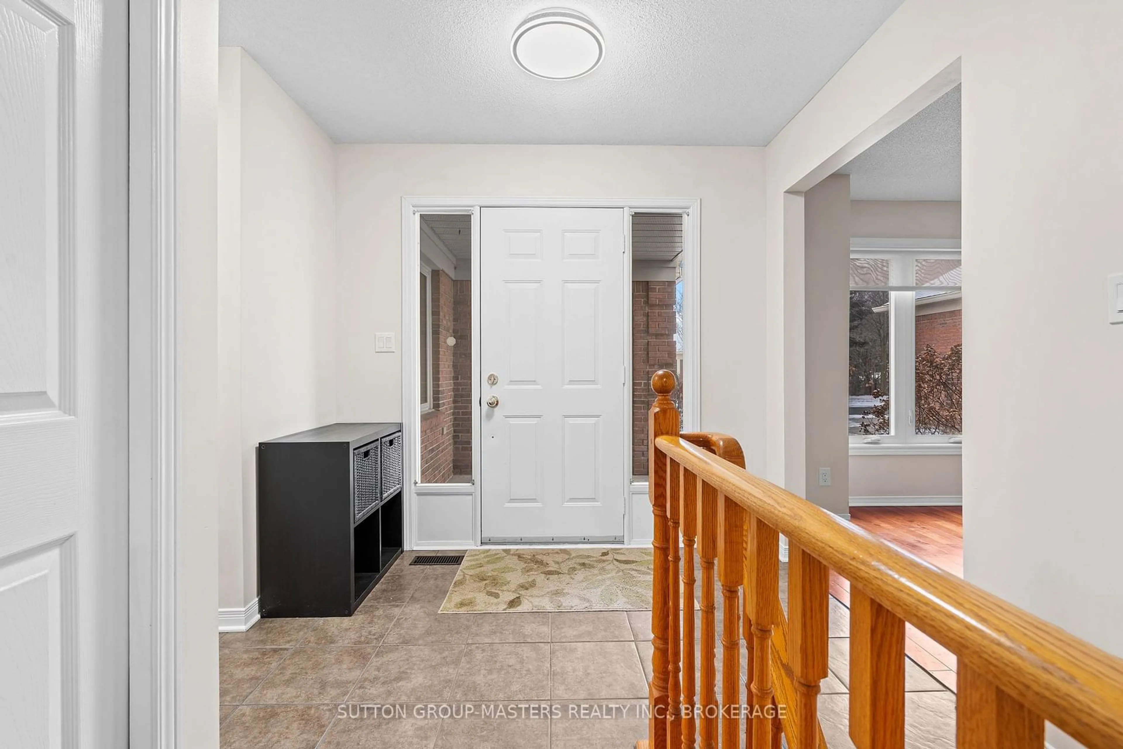 Indoor entryway for 100 Medley Crt #14, Kingston Ontario K7K 6X1