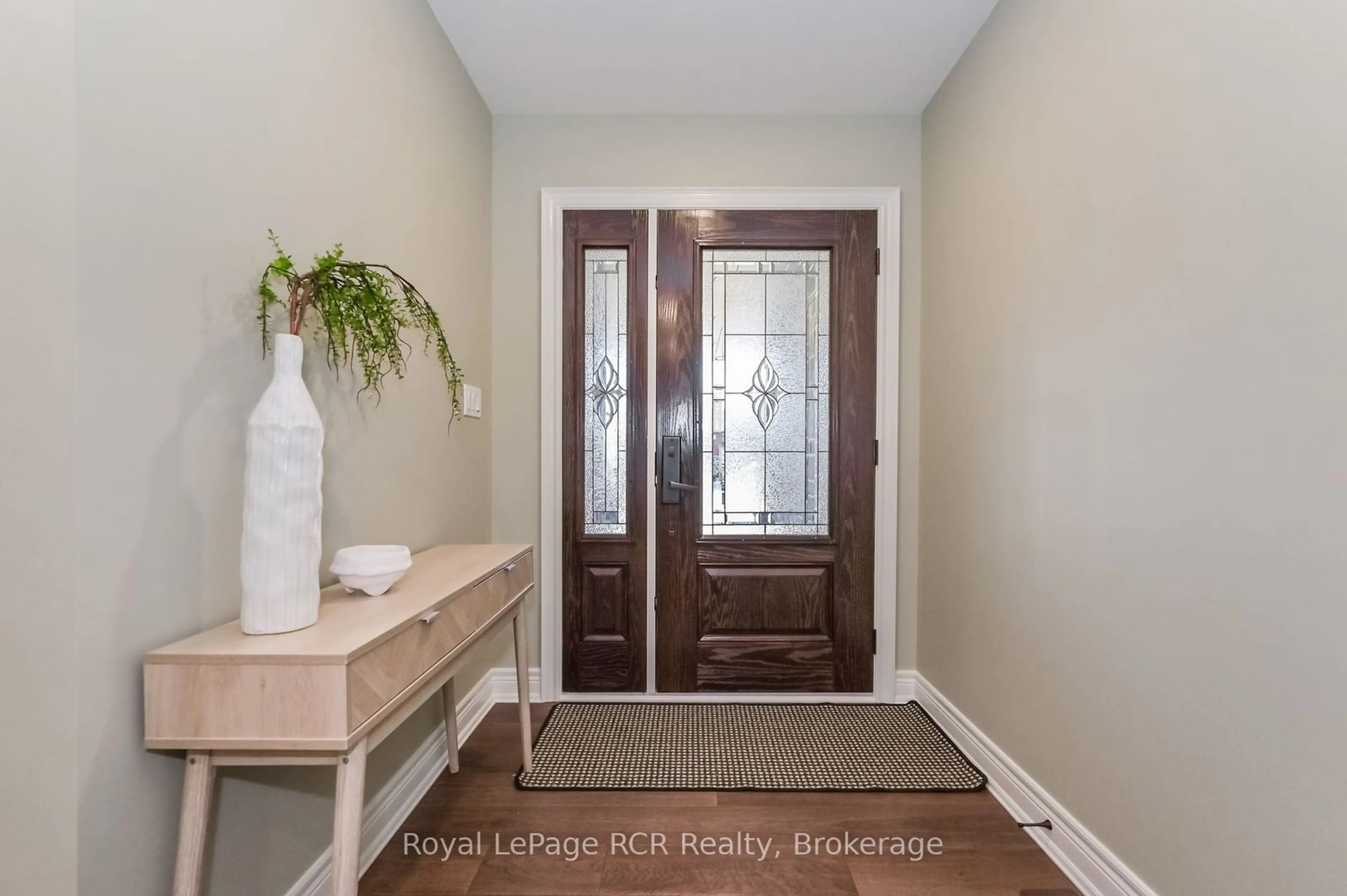 Indoor entryway for 135 Ronnies Way, Wellington North Ontario N0G 2L0