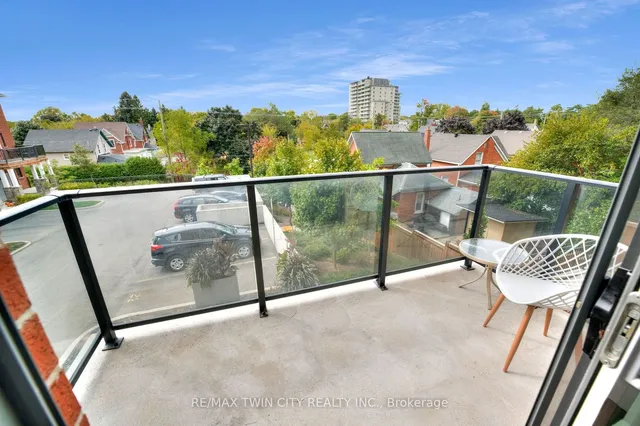 Additional property image - 399 Queen St Unit 211