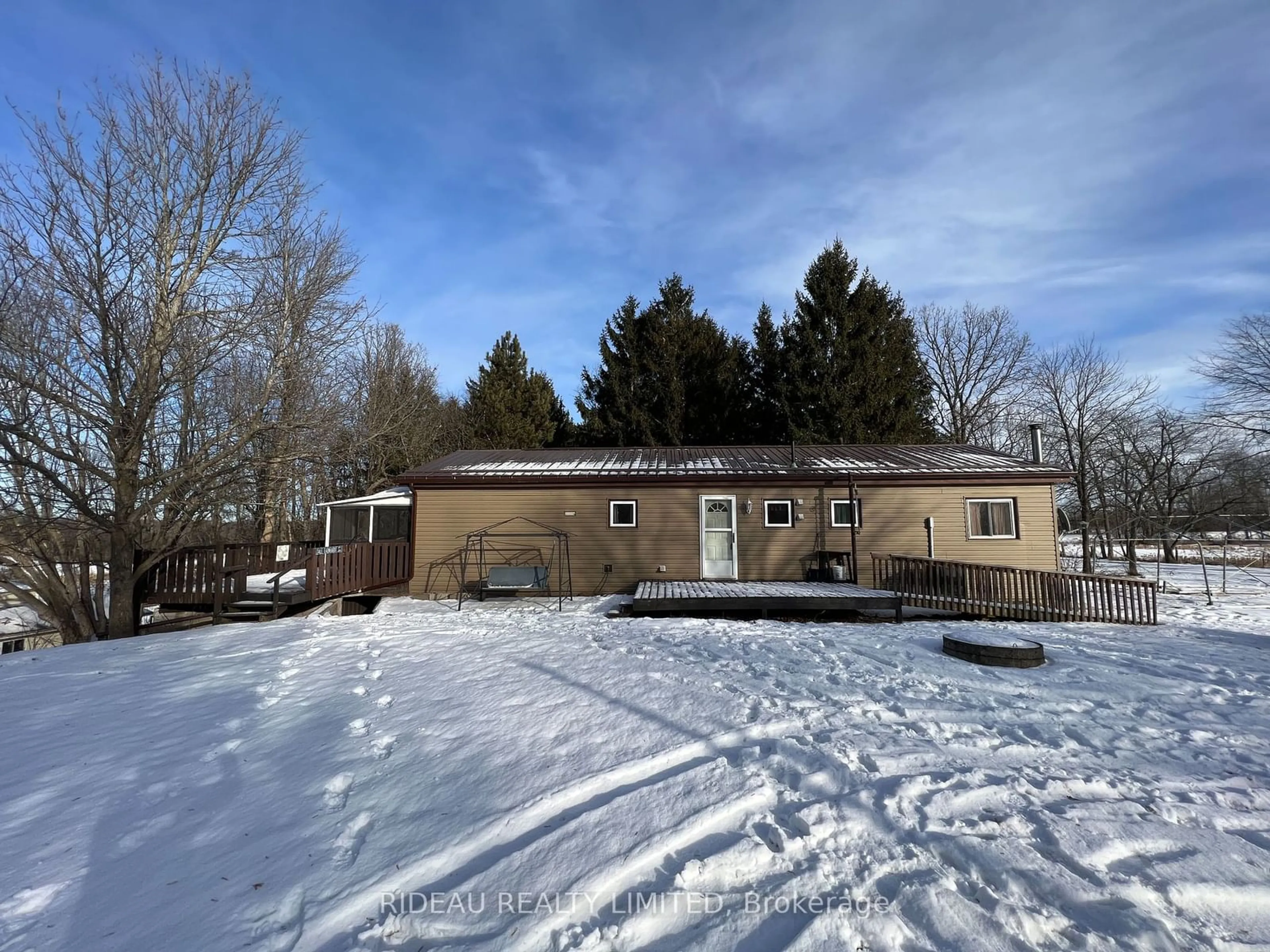 A pic from outside/outdoor area/front of a property/back of a property/a pic from drone, unknown for 3418 Highway 15, Rideau Lakes Ontario K0G 1E0