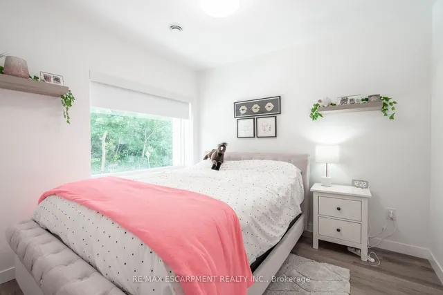 Additional property image - 479 Charlton Ave Unit 101