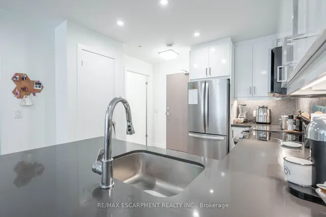 Additional property image - 479 Charlton Ave Unit 101