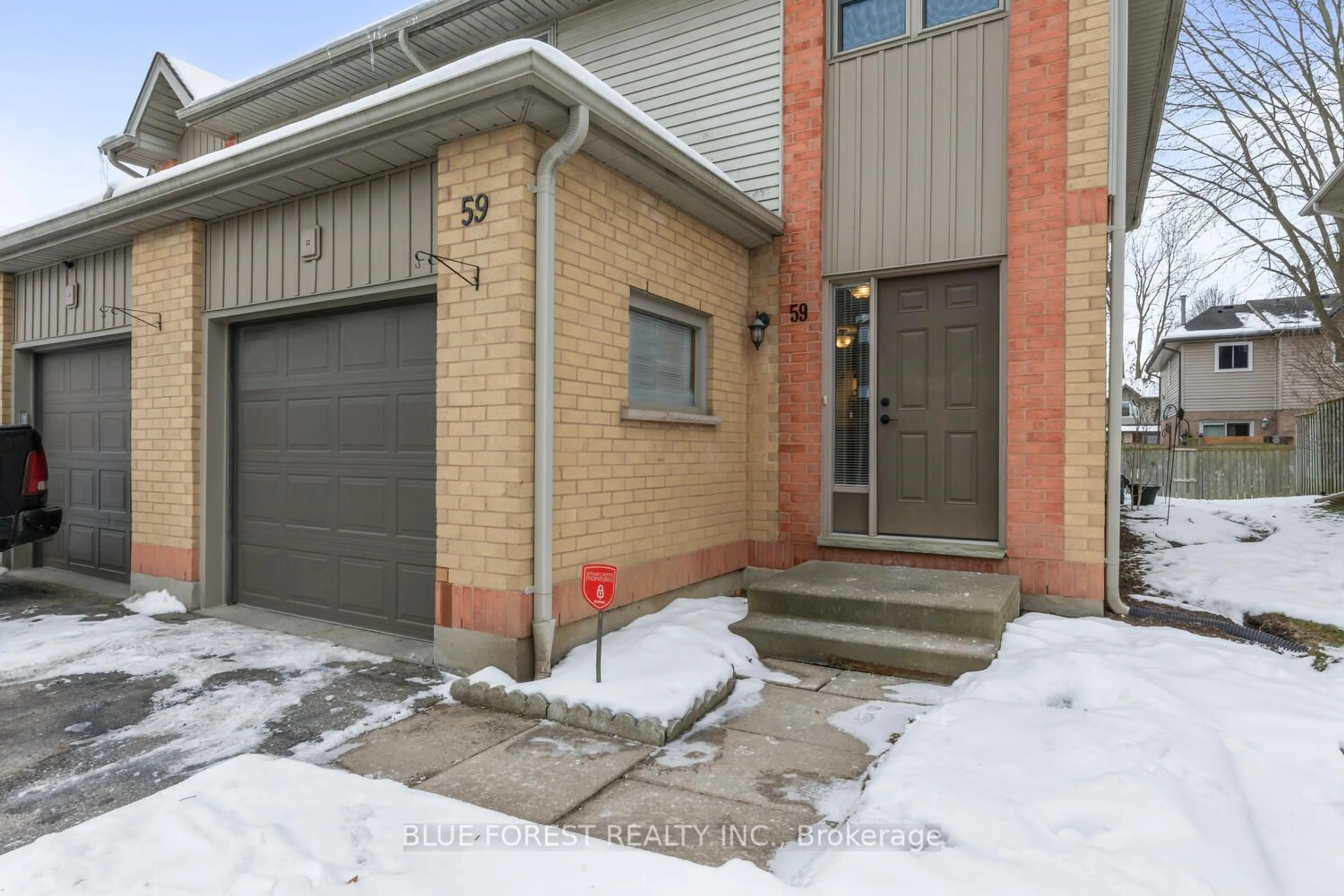 Home with brick exterior material, street for 1199 Hamilton Rd #59, London Ontario N5W 5Z9