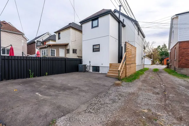 Additional property image - 71 Roxborough Ave