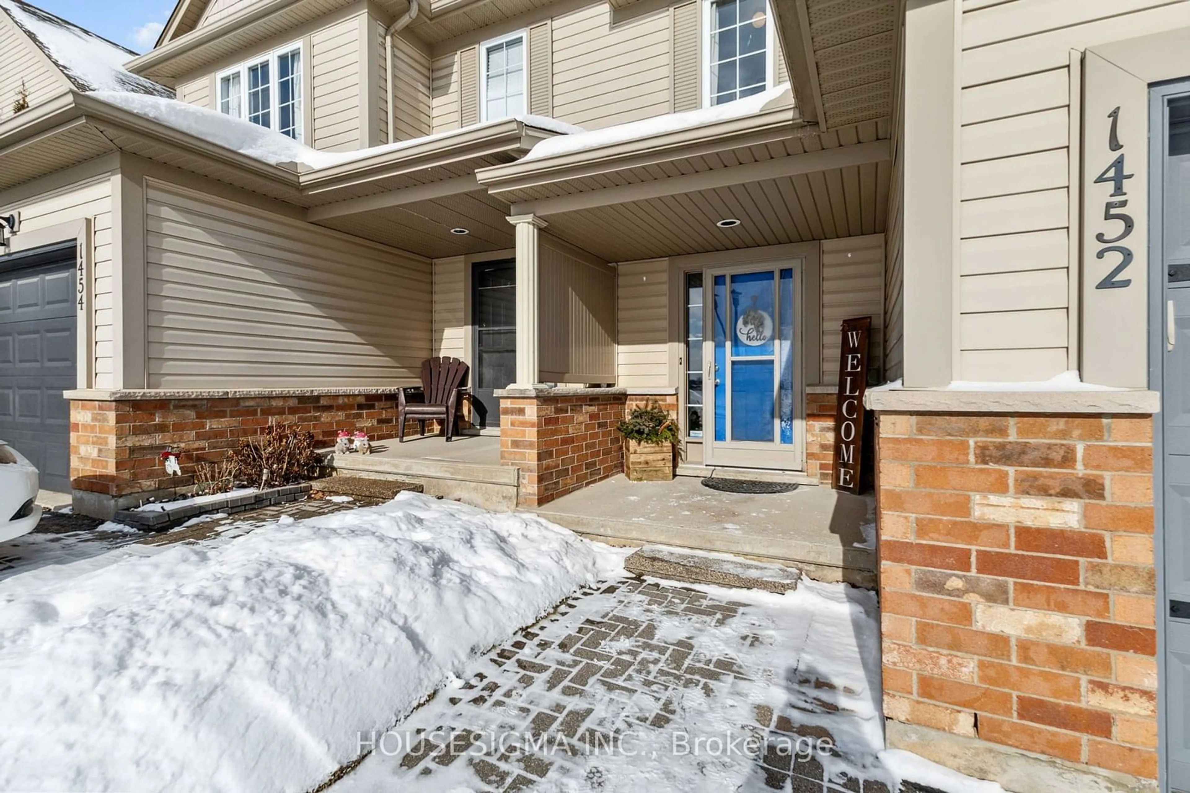 Indoor entryway for 1452 Evans Blvd, London Ontario N6M 0A8