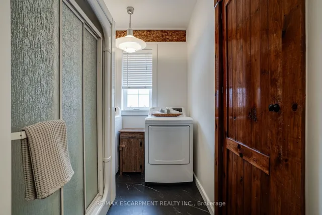 Additional property image - 183 HATT St