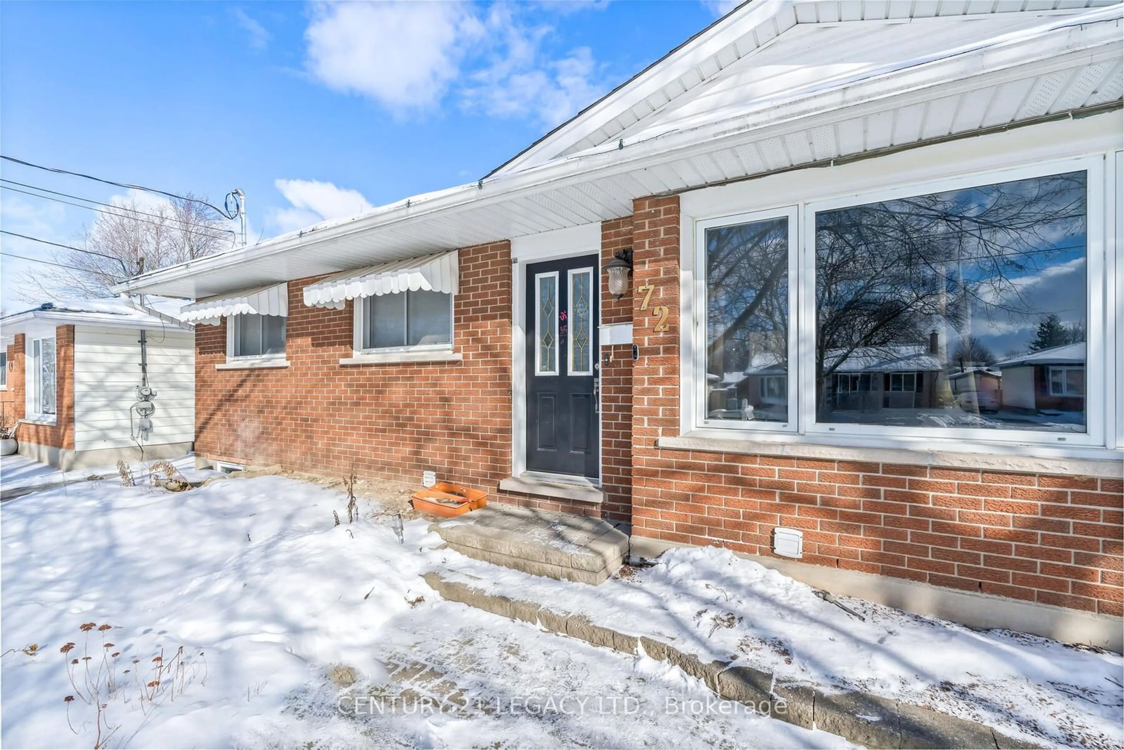 Home with brick exterior material, street for 72 Ferndale Ave, Guelph Ontario N1E 1B5