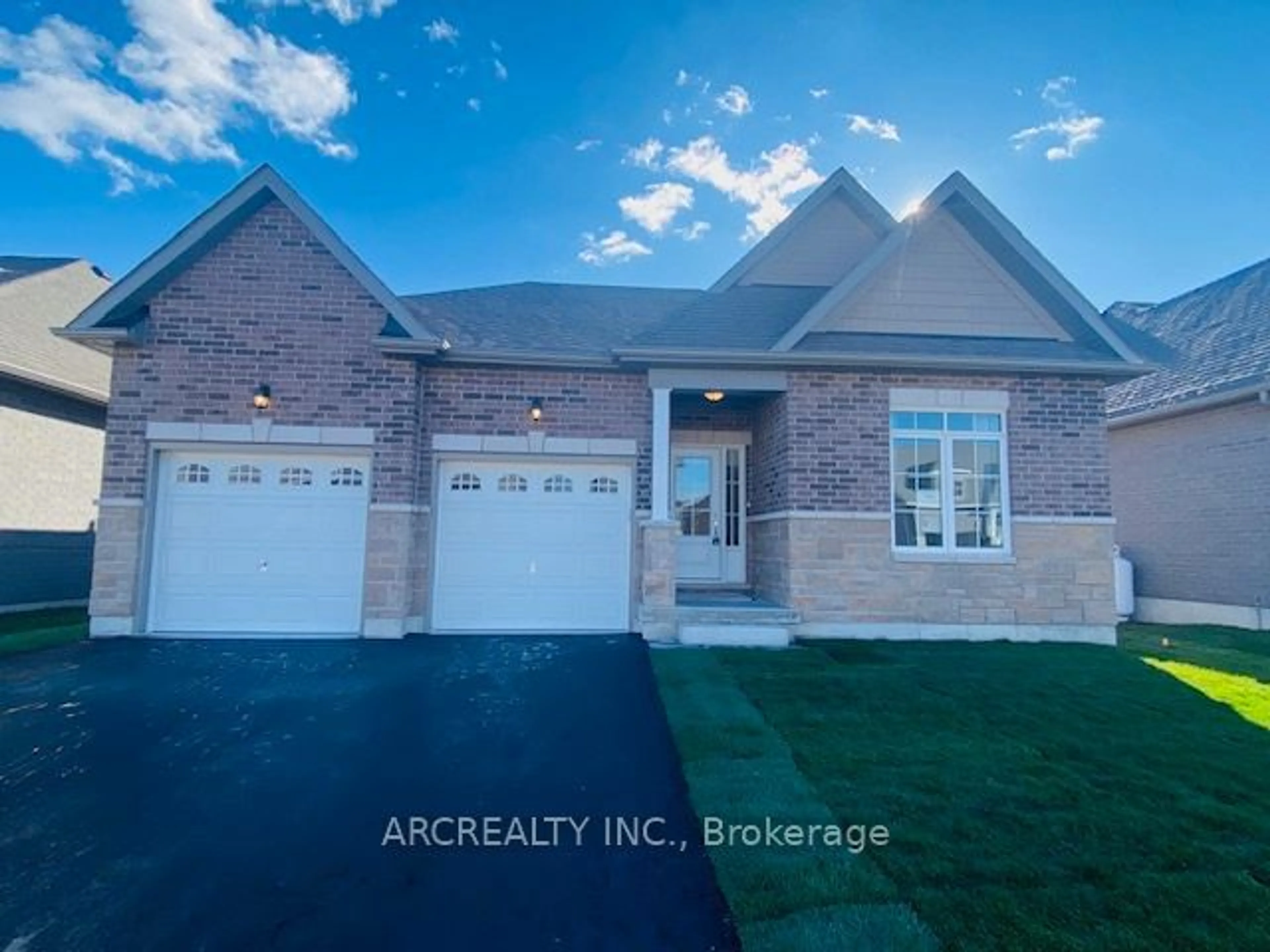 Home with brick exterior material, street for 31 Hillcroft Way, Kawartha Lakes Ontario K0M 1A0